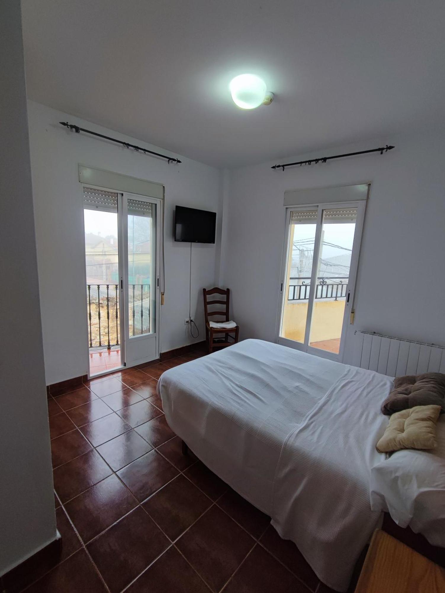 Hotel H Helechosa Esterno foto